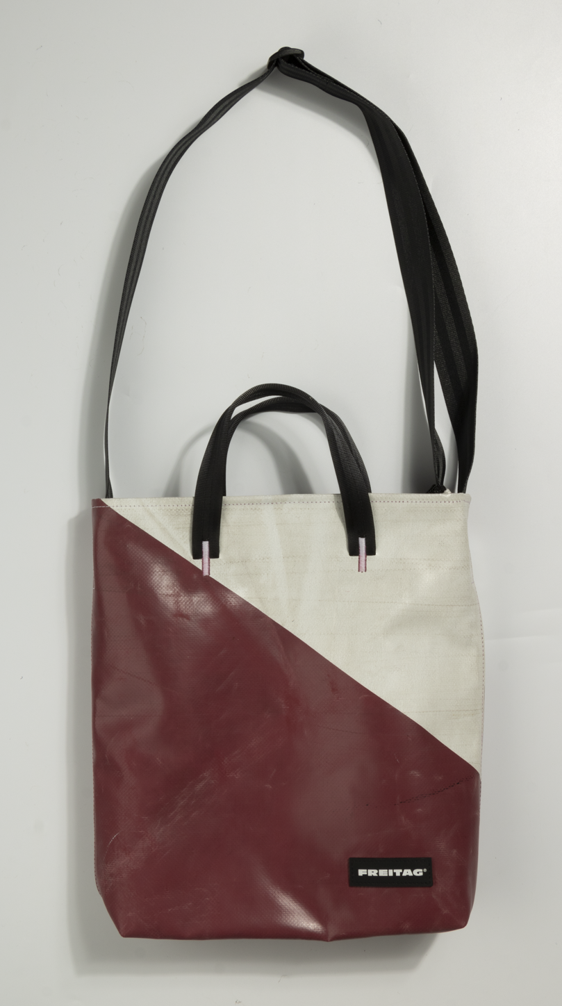 F202 LELAND Tote Bag Small (Red White)