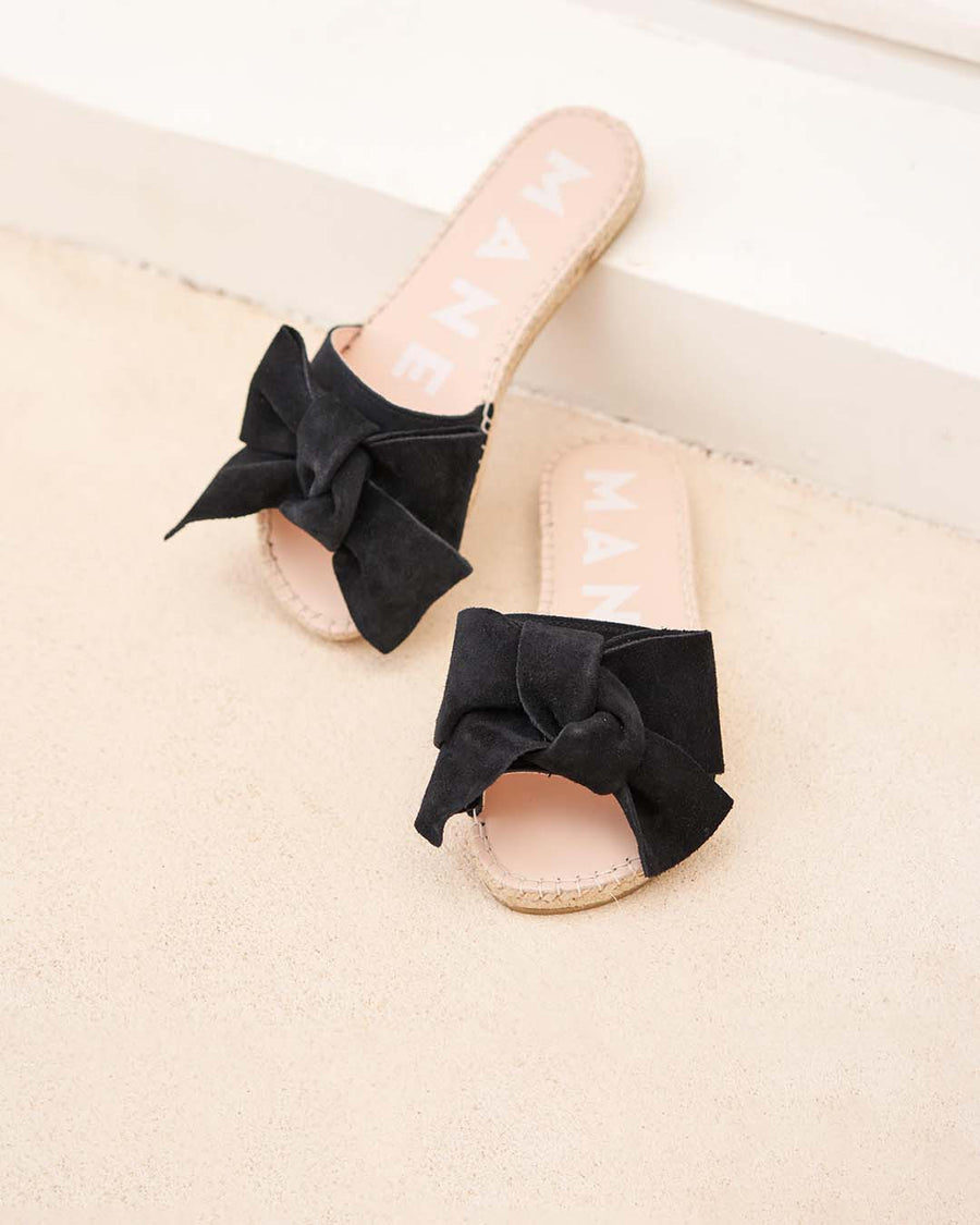 Sandals With Bow Hamptons Black Suede