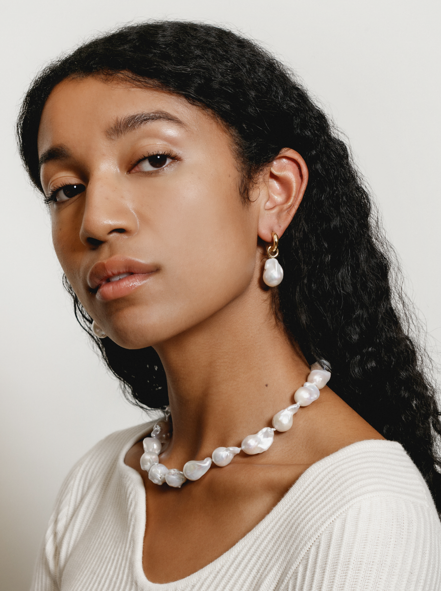 Suki Pearl Earrings White Gold